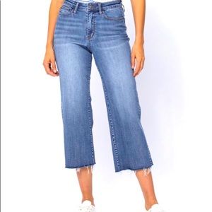 Crop wide leg Judy Blue Jeans